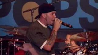 Limp Bizkit  Take A Look Around Live  Top Of The Pops 2000 [upl. by Greenwood]