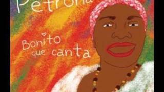 quotTierra Santaquot Bonito que canta Petrona Martínez con Totó la Momposina [upl. by Aluin]