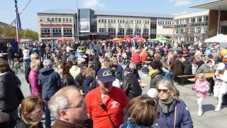 Neubrandenburg 1 Mai 2017 auf dem Marktplatz [upl. by Ariaet830]