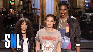 Leslie Jones Is a Big Fan of SNL Host Kristen Stewart amp Alessia Cara [upl. by Grim]