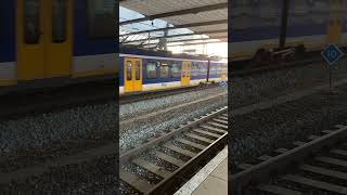 Aankomst SNG Schiedam Centrum [upl. by Eizzil]