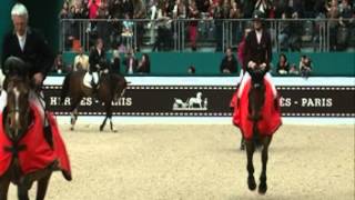 Victoire RogerYves Bost  Saut Hermès 2013 [upl. by Knowlton]