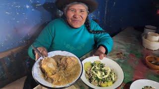 Carapulcra con carne de Chancho y Ensalada de Atún [upl. by Eydnarb]