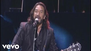 Marco Antonio Solís  O Me Voy O Te Vas Live Version [upl. by Xirtaeb]