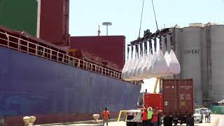 Teeters stevedores unload super sacks with new equipment [upl. by Bren]