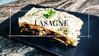 LASAGNE recettefacile [upl. by Eniawd934]