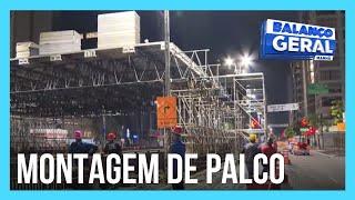 Começa a montagem do palco na Avenida Paulista para o Réveillon [upl. by Madeleine]