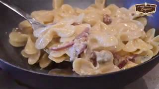 How to Cook quotI Farfalloniquot  La Fabbrica della Pasta di Gragnano IGP [upl. by Adair]