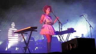 Massive Attack  Teardrop  Live at the Greek [upl. by Button669]