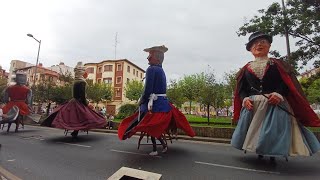 Polonesa de Erandioko Gau Txoriak en Fiestas de Erandio 23  30 de Agosto de 2024 [upl. by Anidene]