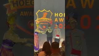 Pemberian hoegeng award oleh Jaksa Agung [upl. by Hamford]