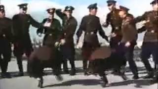 Soviet Army dancing to Moskau [upl. by Oler]