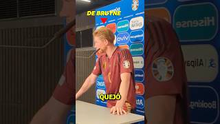 Jugadores que protestan y caen lesionados futbol carvajal debruyne [upl. by Drucy]