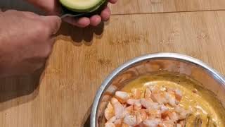 AVOCAT CREVETTES ET TARTARE DE TOMATES AU CONBAVA [upl. by Soracco]