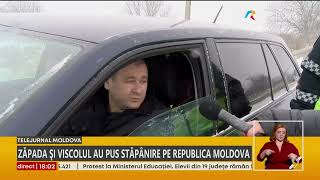 Zăpada și viscolul au pus stăpânire pe R Moldova [upl. by Ynnaej]