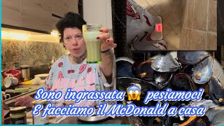 Sono ingrassata😱Pesiamoci  e facciamo il McDonald a cena [upl. by Johannessen921]