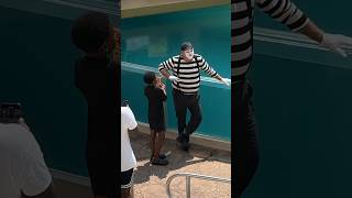 What’s Tom the Mime Up to Now 😆🤣 seaworldmime funny tomthemime [upl. by Wharton161]