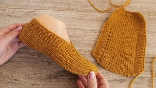 Следки спицами одним полотном «по турецки»  Easy knit slippers pattern tutorial [upl. by Janeczka496]