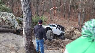 1150hp JLU and 150hp TJ jeep hit Walden Ridge almost a rollover ‎windrockpark [upl. by Naimaj]