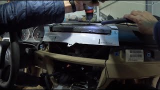 How To Cut Dash BMW 3 Series E90 E91 E92 E93 For Android [upl. by Adabel]