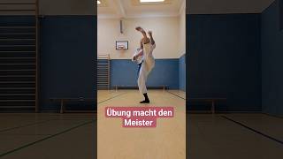 Übung macht den Meister karate [upl. by Yorker448]