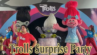 Trolls Surprise Party at The Galleria Mall Abu Dhabi troll trolls trollssurpriseparty [upl. by Etiragram]