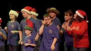 Singing Hands  Hell be Coming Down the Chimney with Makaton Sign Language  LIVE show [upl. by Matlick]