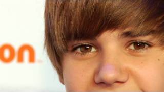 Justin Bieber 2010 QampA  quotOne TImequot Live [upl. by Kathrine55]