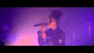 FKA Twigs  LIGHTS ON live at La Maroquinerie Paris France 14102014 [upl. by Ladew]