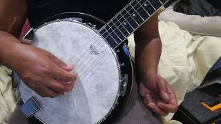 Classical guitar strings sound AWFUL on Fiberskyn Banjo head [upl. by Rolo409]