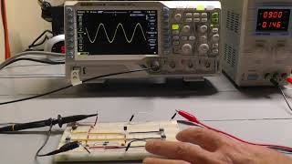 Colpitts Oscillator  A Simple Breadboard Circuit [upl. by Nbi896]