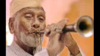 Raag Shivaranjani  Ustad Bismillah Khan [upl. by Atima]