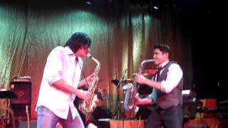 Warren Hill And Dave Koz perform quotPlay That Funky Music Whiteboyquot Live on the Dave Koz Cruise [upl. by Neitsirk]