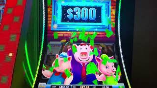 Hard Rock Casino Sacramento Huff And Puff Money Mansions 2 Spin Deed Bonus [upl. by Keavy]