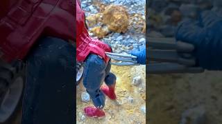 Super Heroes DOMINO EFFECT THE AMAZING Marvel Toys shorts funny marvel actionfigures marveltoy [upl. by Ltsyrk]