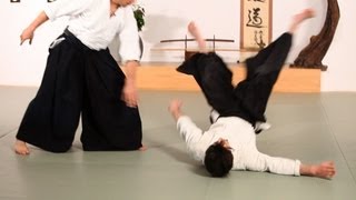 How to Do Tai Sabaki  Aikido Lessons [upl. by Kampmeier]