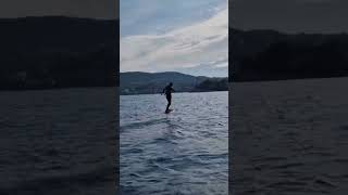 Ingo kitefoiler på byfjorden i Bergen [upl. by Bettzel]