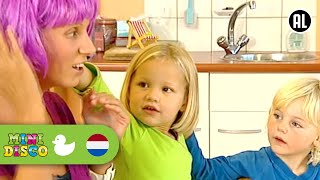 DE KAPPER  Kinderliedjes  Kinderdagverblijf  Minidisco [upl. by Nelle]