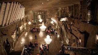 Turismo por el mundo las minas de sal de Wieliczka en Polonia [upl. by Nisen]