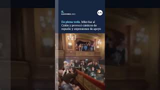 Milei protagonizó un inédito momento en el teatro Colón provocó cánticos de repudio y apoyo [upl. by Barbee772]