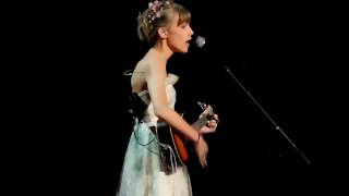 Grace VanderWaal  I Dont Know My Name  Radio Disney Music Awards 04292017 [upl. by Katie]