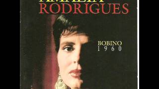 Amália Rodrigues Lisboa Antiga [upl. by Guntar]