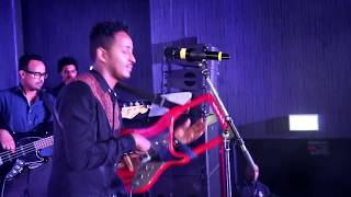 Temesghen Yared  New Eritrean Guayla 2018  Live in Concert Germany [upl. by Eecyac]