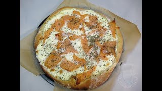 Recette de pizza au saumon [upl. by Ario]