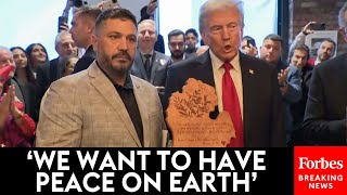 BREAKING NEWS Trump Receives Plaque Promoting Peace From Arab American Leader In Dearborn Michigan [upl. by Sandor]