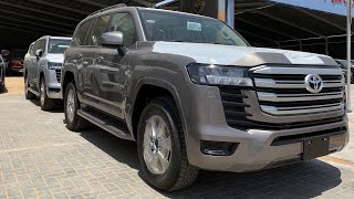 لاند كروزر GXR L2 2022 اللون الجديد والفضي [upl. by Yrrag948]