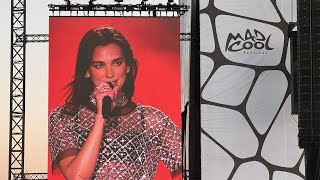 Dua Lipa habla en español en el Mad Cool 2024 [upl. by Amees800]