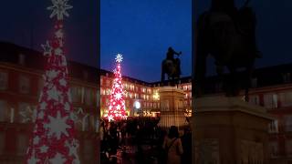 Mercado navideño de Plaza Mayor 2023 Madrid 🎄 [upl. by Chobot]