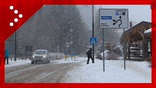 Torna la neve sulle Alpi le immagini da Madonna di Campiglio nel primo pomeriggio del 5 gennaio [upl. by Wershba364]