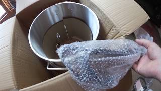 Backyard Pro Turkey Fryer Kit Cornish X chickens Unboxing [upl. by Belinda]